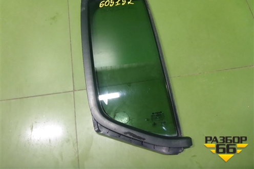 Стекло двери задней правой форточка (штатная тонировка) (82262EB320) для Nissan Navara (D40) с 2005-2015г (Навара)