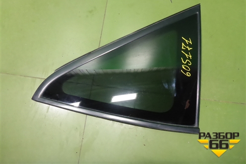Стекло глухое правое (штатная тонировка) (83300CA000) для Nissan Murano (Z50) с 2002-2008г