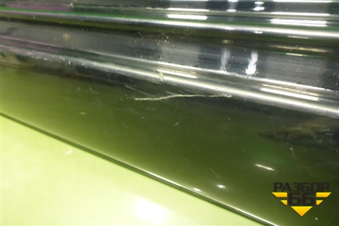 Накладка на порог наружная левая (7586060040) для Toyota Land Cruiser (200) с 2008г
