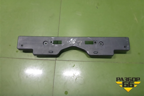 Рамка под номер (после 2012г до 2015г) (5211460140) для Toyota Land Cruiser (200) с 2008г