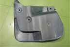 Брызговик задний правый (до 2015г) (7662160150) для Toyota Land Cruiser (200) с 2008г