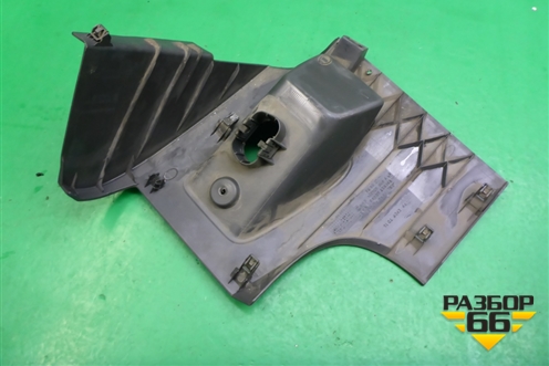Накладка на торпедо (левая нижняя) (4M51A04324AKW) для Ford Focus 2 с 2005-2008г