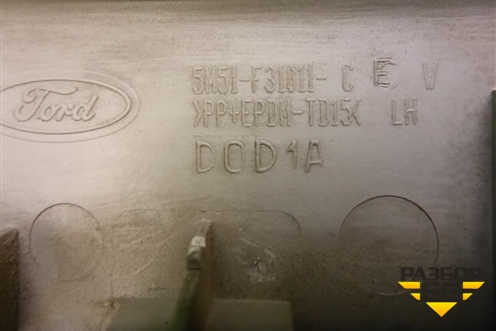 Обшивка стойки задняя верхняя левая (седан) (5M51F31011CEW) для Ford Focus 2 с 2005-2008г