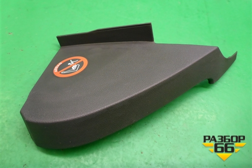 Накладка на торпедо (боковая правая) (4M051A044C60) для Ford Focus 2 с 2005-2008г