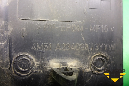 Накладка двери передней левой уголок (4M51A23409AJ) для Ford Focus 2 с 2005-2008г