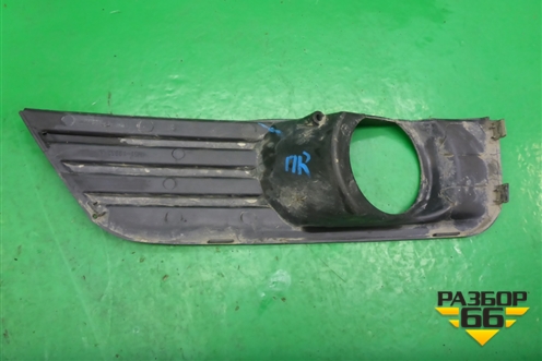 Накладка ПТФ правая (4M5119952A) для Ford Focus 2 с 2005-2008г