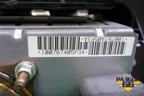 Торпедо с AIR BAG (верхняя часть) (5530044010) для Toyota Isis c 2004-2018г