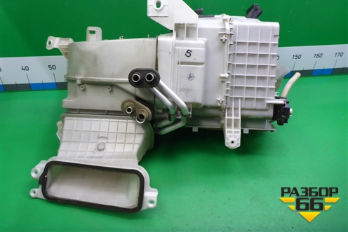 Корпус отопителя (8701044280) для Toyota Isis c 2004-2018г