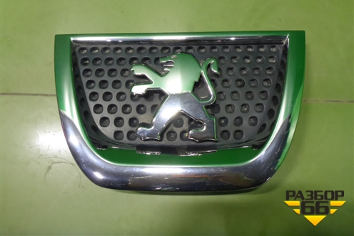 Эмблема (9685973077) для Peugeot 3008 с 2010-2016г