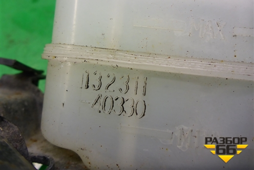 Бачок тормозной (13231140330) для Toyota Isis c 2004-2018г
