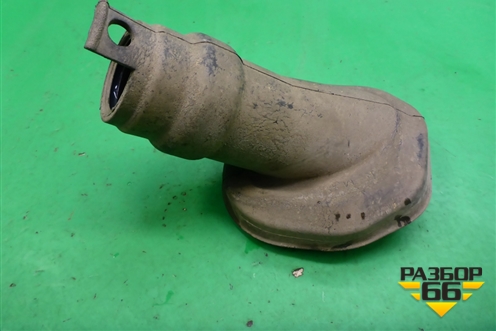 Пыльник рулевой колонки для Toyota Isis c 2004-2018г