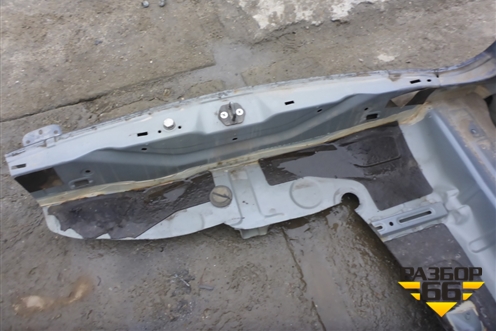 Крыло заднее левое для Toyota Isis c 2004-2018г
