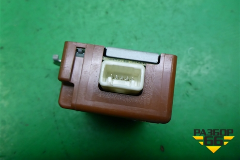 Блок электронный (8974144110) для Toyota Isis c 2004-2018г