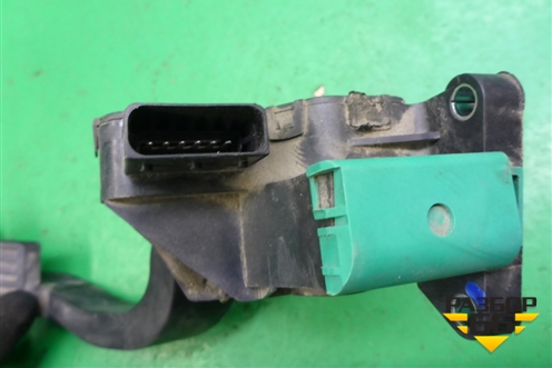 Педаль газа электронная (55702022) для Opel Corsa D с 2006-2014г