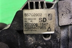 Замок двери задней левой (55702902) для Opel Corsa D с 2006-2014г