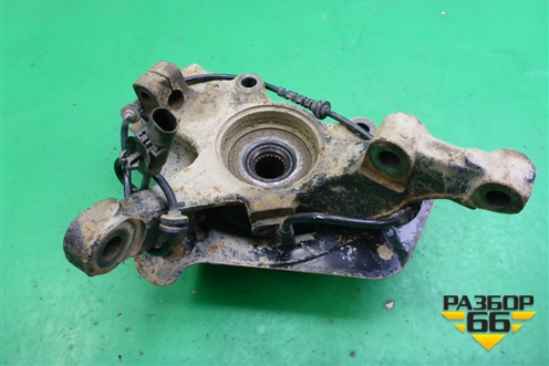 Кулак поворотный передний правый для Opel Corsa D с 2006-2014г