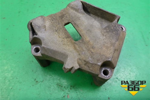 Кронштейн двигателя правый (1.2л Z12XEP) (13130728) для Opel Corsa D с 2006-2014г