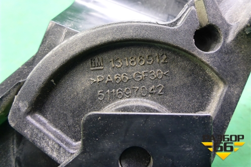 Ручка открывания капота (13186912) для Opel Corsa D с 2006-2014г