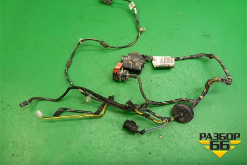 Проводка двери передней правой (5ти дверный кузов) (13252893) для Opel Corsa D с 2006-2014г