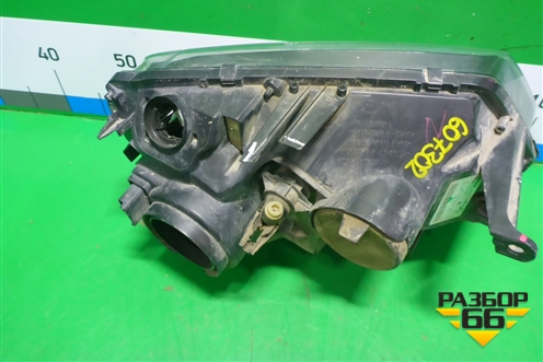 Фара левая (после 2015г галоген) (26605020R) для Renault Duster I с 2010-2021г