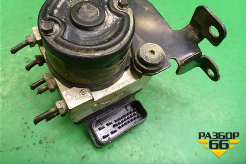 Блок ABS (956602D500) для Hyundai Elantra 3 (XD) с 2000-2010г
