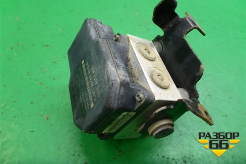 Блок ABS (956602D500) для Hyundai Elantra 3 (XD) с 2000-2010г