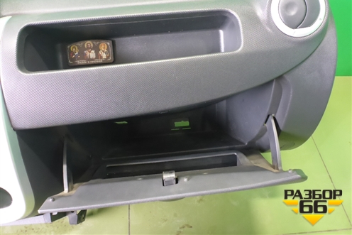 Торпедо не под AIR BAG (8200739435) для Renault Sandero с 2009-2014г