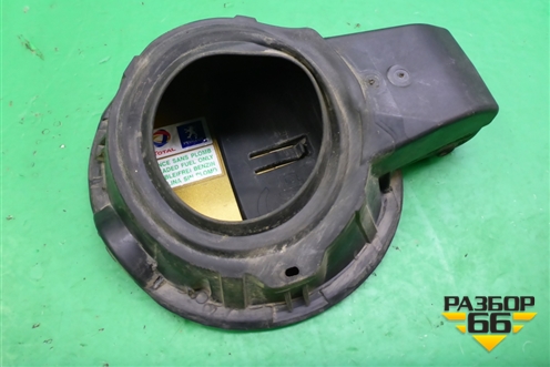 Лючок бензобака (9681730680) для Peugeot 207 с 2006-2015г