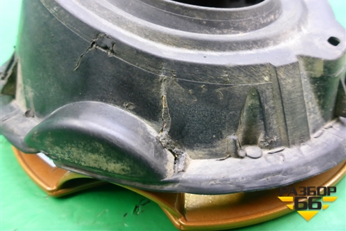 Лючок бензобака (9681730680) для Peugeot 207 с 2006-2015г