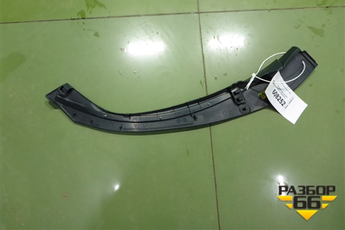 Накладка двери задней левой (678580R060) для Toyota Rav-4 с 2018г