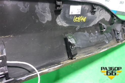 Накладка двери задней правой (7507742040) для Toyota Rav-4 с 2018г