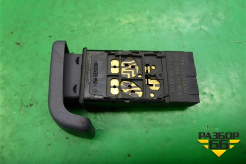 Кнопка включения ПТФ (YUE100550KML) для Land Rover Freelander 1 с 1997-2006г