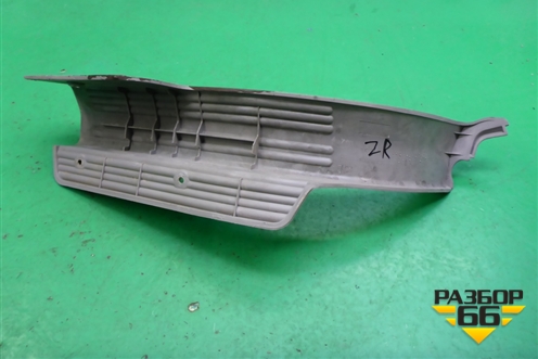 Накладка порога внутренняя заднего правого (EAN101420) для Land Rover Freelander 1 с 1997-2006г