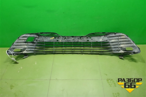 Решетка в передний бампер центральная (до 2020г) (5311333110) для Toyota Camry V70 с 2017г (Камри)