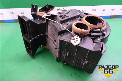 Корпус отопителя (под моторчик) (JEC000090) для Land Rover Freelander 1 с 1997-2006г