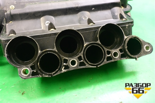 Коллектор впускной (2.5л 25K4FM02) (LKB108021) для Land Rover Freelander 1 с 1997-2006г