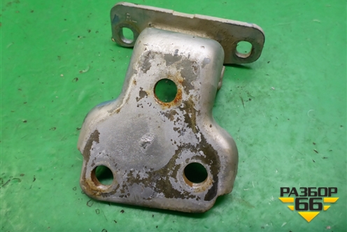 Петля двери передней правой нижняя для Land Rover Freelander 1 с 1997-2006г
