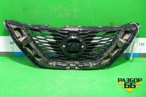 Решетка радиатора (после 2017г) (62310HV2) для Nissan Qashqai (J11E) с 2013г