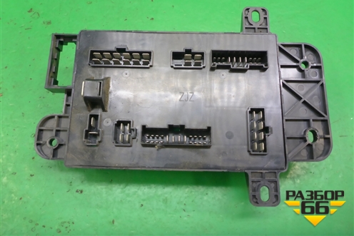 Блок предохранителей салонный (S3722100) для Lifan X60 с 2011г