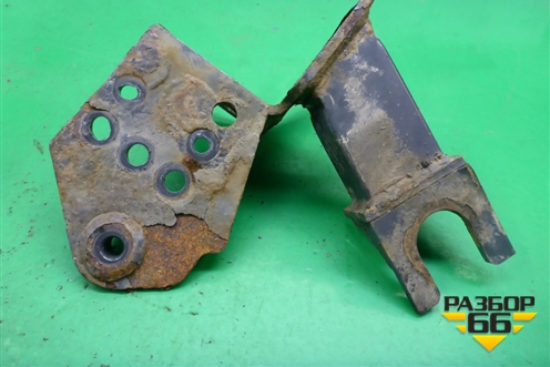 Кронштейн усилителя переднего бампера левый  (20499243) для Volvo TRUCK FH с 2008-2013г (ФШ)