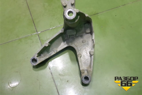 Кронштейн КПП (1.6л K7MA812) (112531966R) для Renault Logan II с 2012г