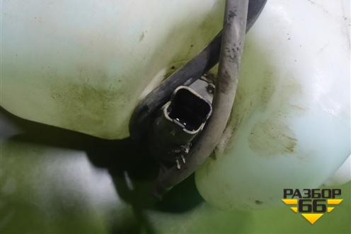 Бачок омывателя лобового стекла (289100401R) для Renault Logan II с 2012г