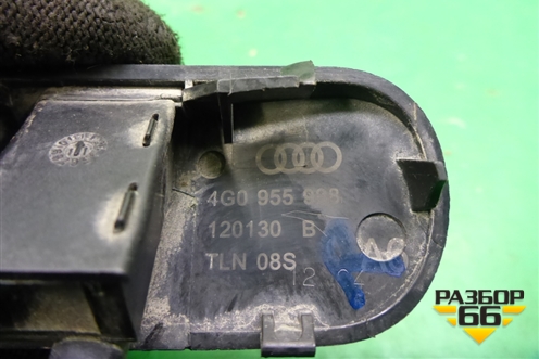 Форсунка омывателя лобового стекла (правая с обогревом) (4G0955988) для Audi A6 (C7) с 2011-2018г