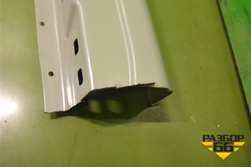 Боковина кузова правая (верхняя часть новая) для VAZ Niva/Нива