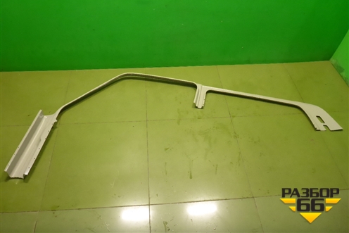 Боковина кузова правая (верхняя часть новая) для VAZ Niva/Нива