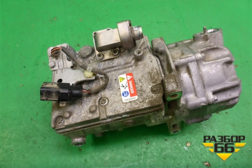 Компрессор кондиционера (2.0л CHJ) (8R0260797С) для Audi A6 (C7) с 2011-2018г