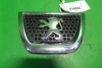 Эмблема (9685973077) для Peugeot 3008 с 2010-2016г