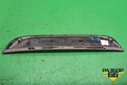 Накладка порога внутренняя заднего правого (4G0853376) для Audi A6 (C7) с 2011-2018г