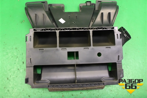 Воздуховод отопителя (JKV500020) для Land Rover Range Rover Sport с 2005-2012г
