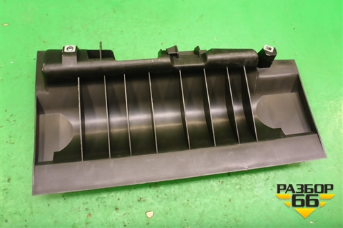 Кронштейн (бардачка) (FCL500260) для Land Rover Range Rover Sport с 2005-2012г